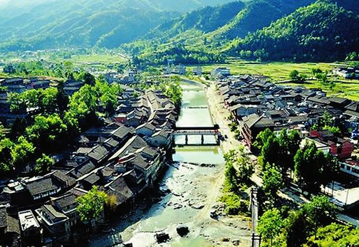 如何培育特色旅游小鎮(zhèn)，如何經(jīng)營特色旅游小鎮(zhèn)？