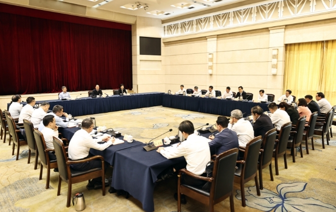 毛偉明與院士專家座談，聽取對“十五五”規劃編制意見建議