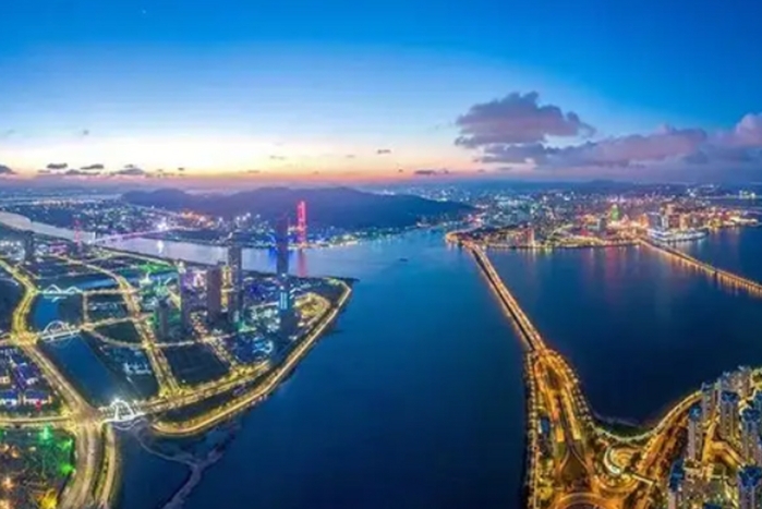 粵港澳大灣區(qū)低空經(jīng)濟(jì)產(chǎn)業(yè)現(xiàn)存問(wèn)題及優(yōu)化路徑